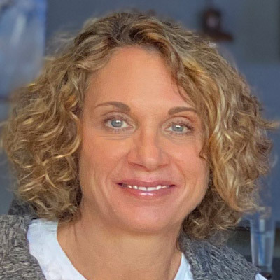 Maggie Wallner Headshot